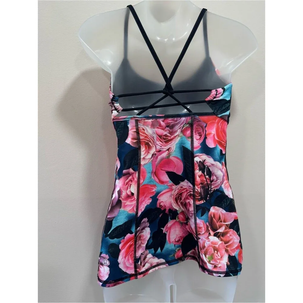 lululemon athletica Pink Floral Performance Tank Navy built in bra size 4